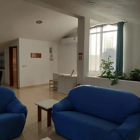 Casa Serra A Vista Al/140571 * Pedreiras (Leiria)